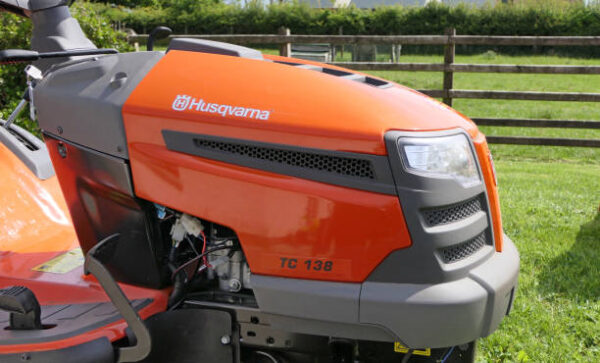 Husqvarna TC 138 38-Inch Riding Lawn Mower Garden Tractor