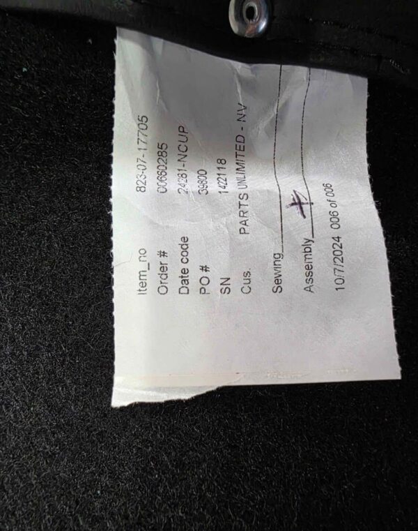 Saddlemen Step-Up HC Honeycomb seat underside label and mounting hardware