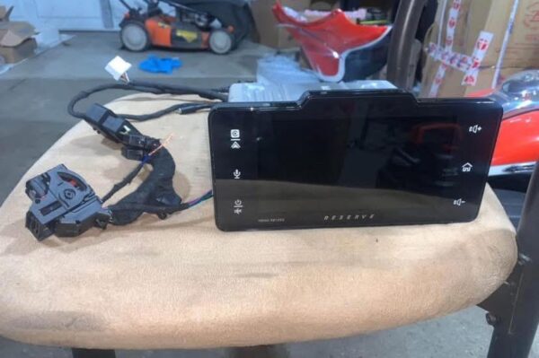 Soundstream Reserve HDHU.9813SG Head Unit for 1998-2013 Harley-Davidson Street Glide